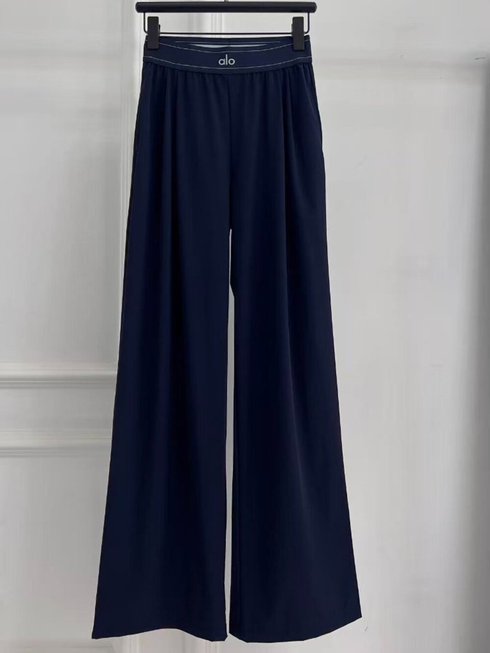 Alo Yoga Navy Blue High Waist Flowy Wide Leg Pants Logo Waistband Active Trouser